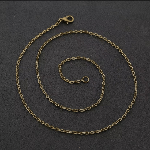 Halsketting met platte kabel 